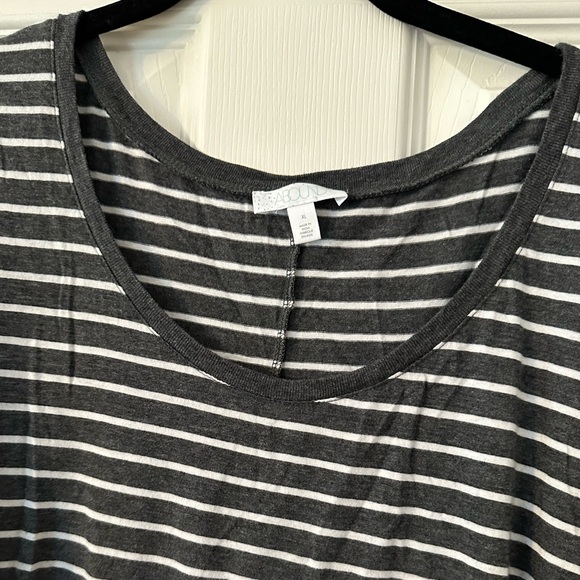 Abound Long Sleeve striped Shirt size XL women’s - Picture 4 of 6